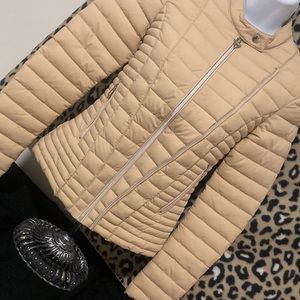 Brand New Guess jacket XS